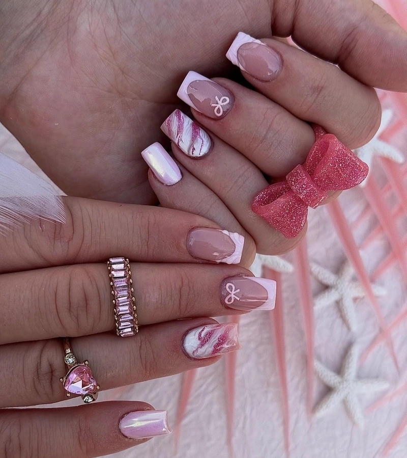 mẫu nail màu hồng phấn cho da ngắm