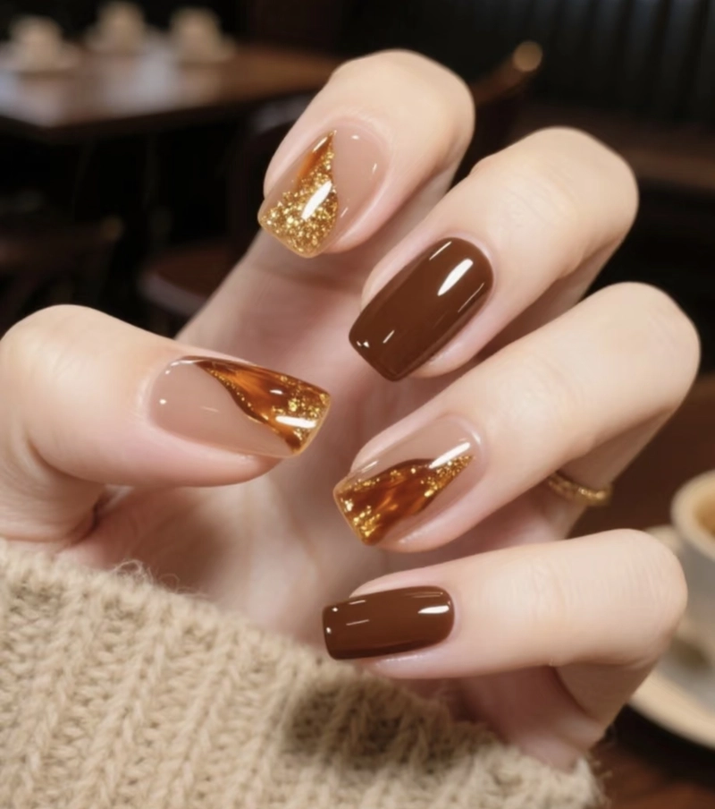 mẫu nail màu nâu đơn giản
