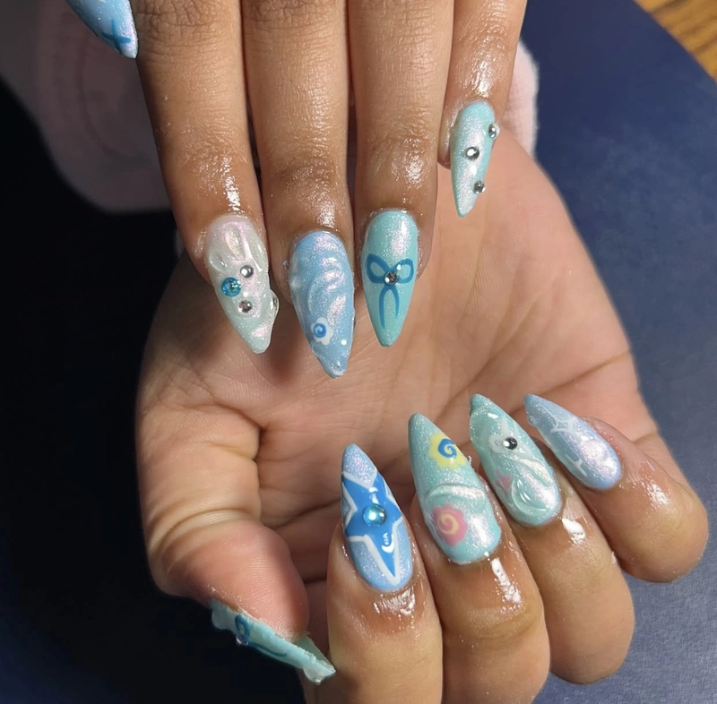 mẫu nail màu xanh dương đẹp đáng yêu