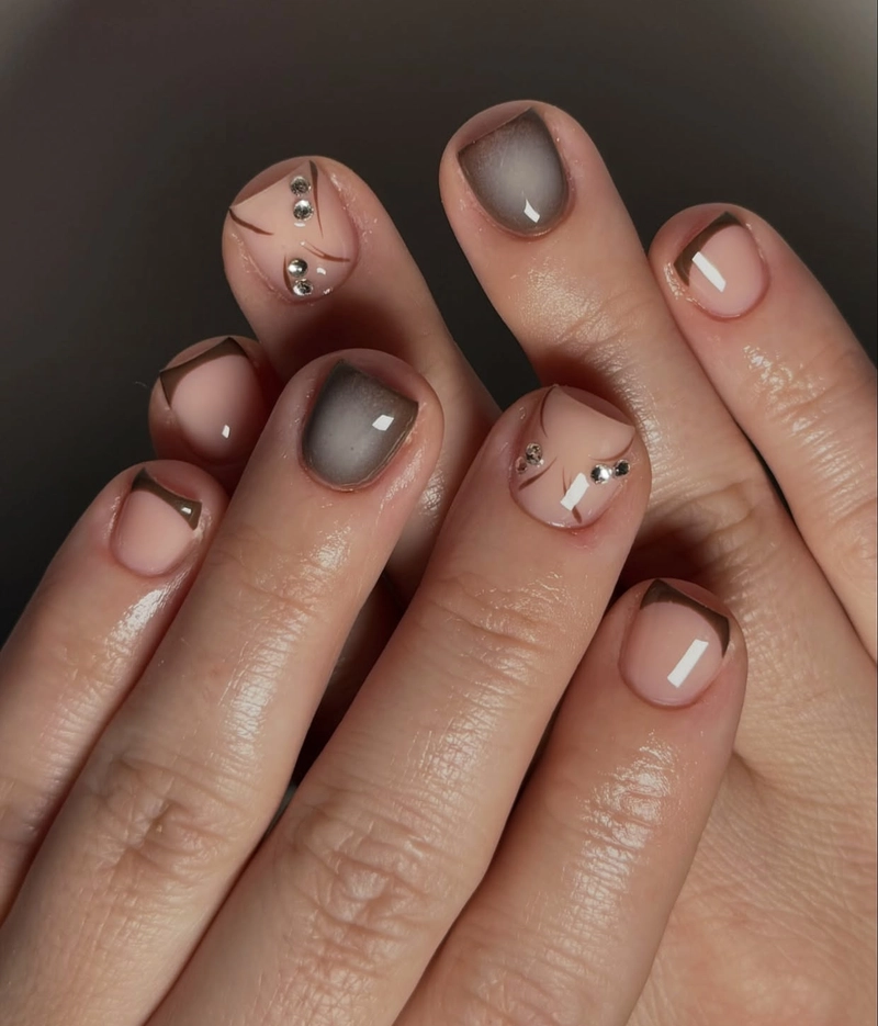 mẫu nail móng ngắn xinh