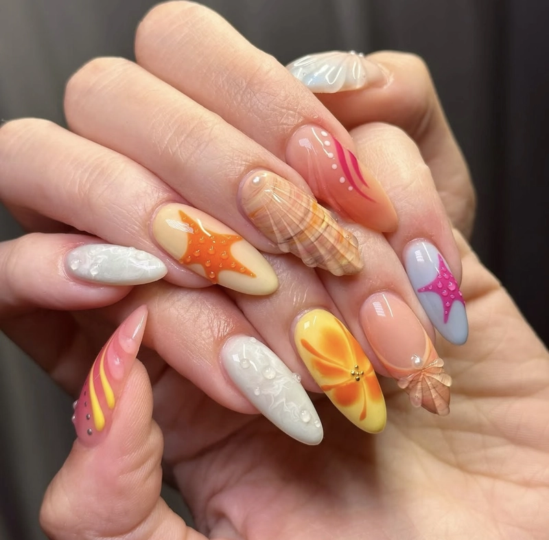 mẫu nail móng nhọn mùa hè