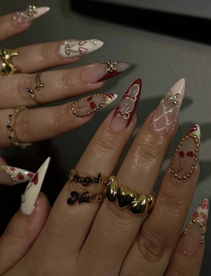 mẫu nail móng nhọn sang chảnh