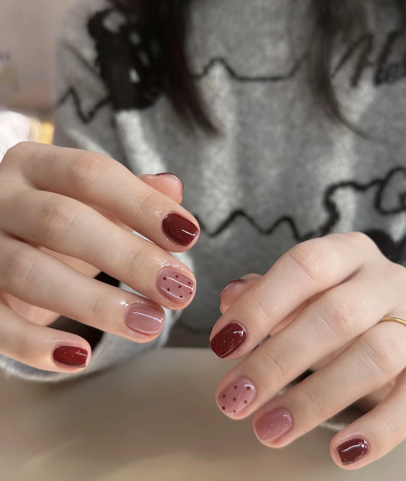 mẫu nail ngắn cực xinh