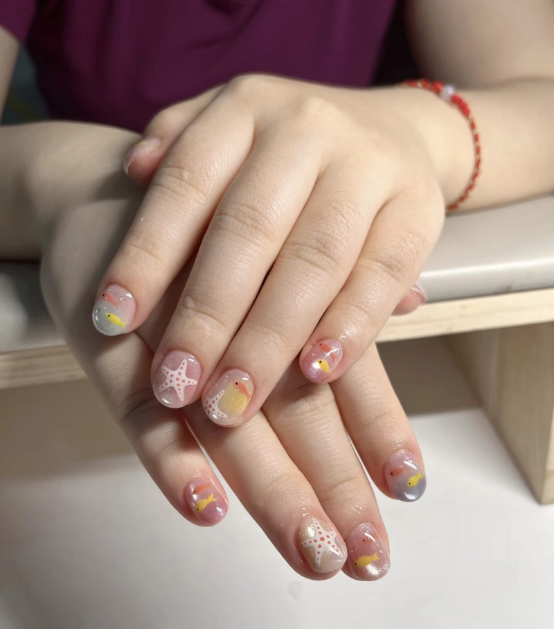 mẫu nail ngắn cute