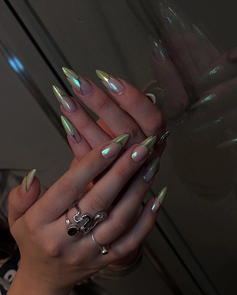 mẫu nail nhọn đẹp