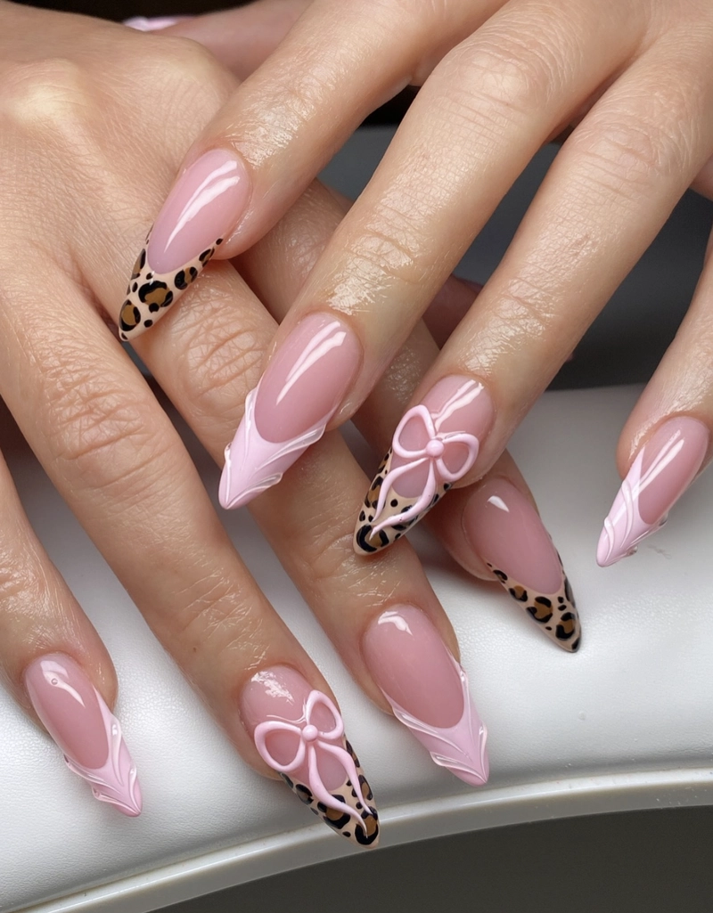 mẫu nail tết móng nhọn