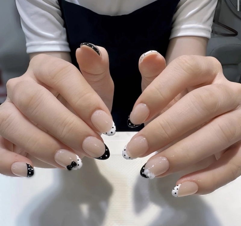 mẫu nail vẽ dễ thương