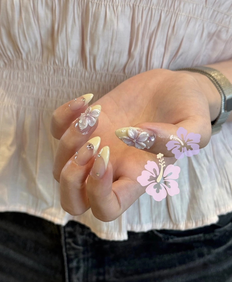 mẫu nail vẽ hoa đẹp