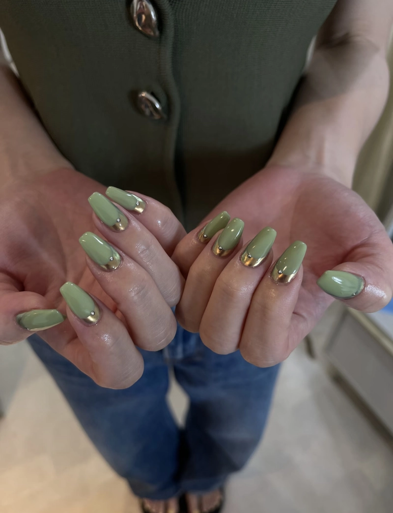 màu xanh bơ nail đáng yêu