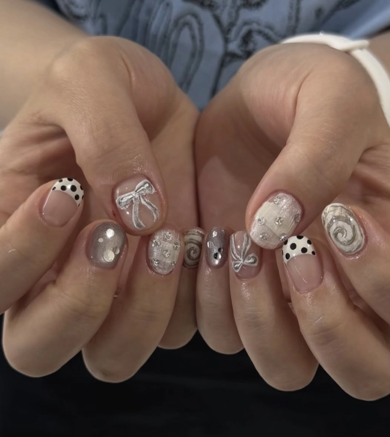 nail đơn giản cho học sinh da ngăm