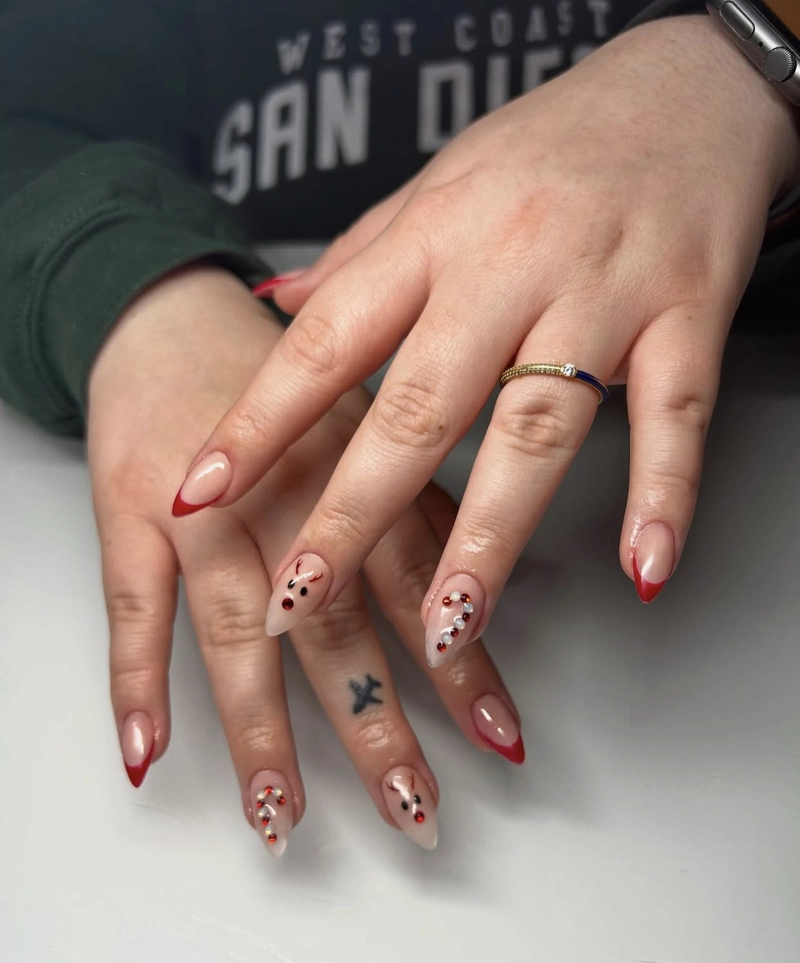 nail giáng sinh