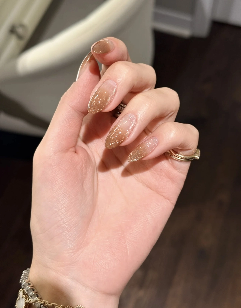 nail màu nâu thạch