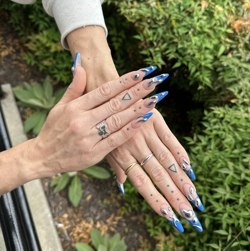 nail màu xanh dương