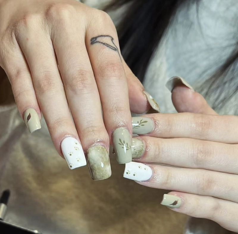 nail xanh bơ trắng