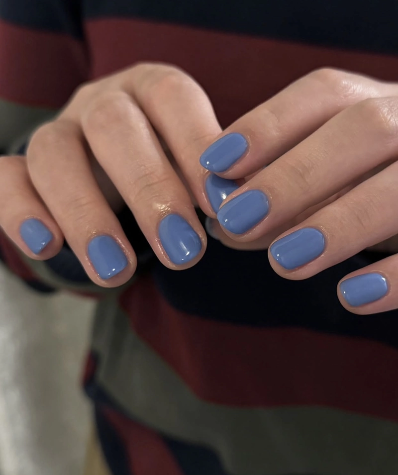 nail xanh dương đơn giản