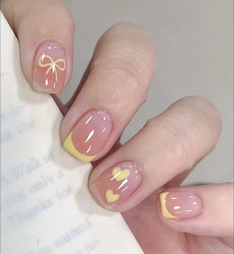 những mẫu nail ngắn đẹp