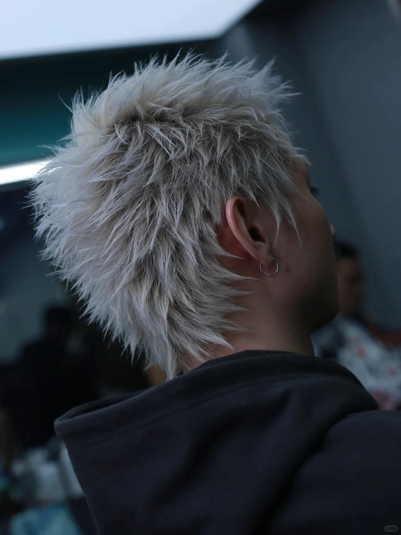 sáp vuốt tóc spiky tốt