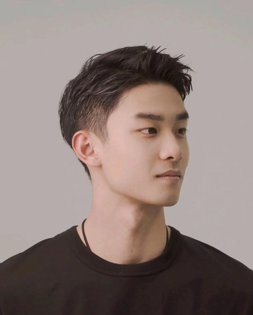 side part cho tóc ngắn