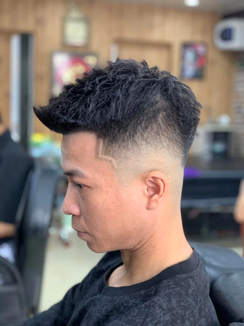 tóc nam mohican dài
