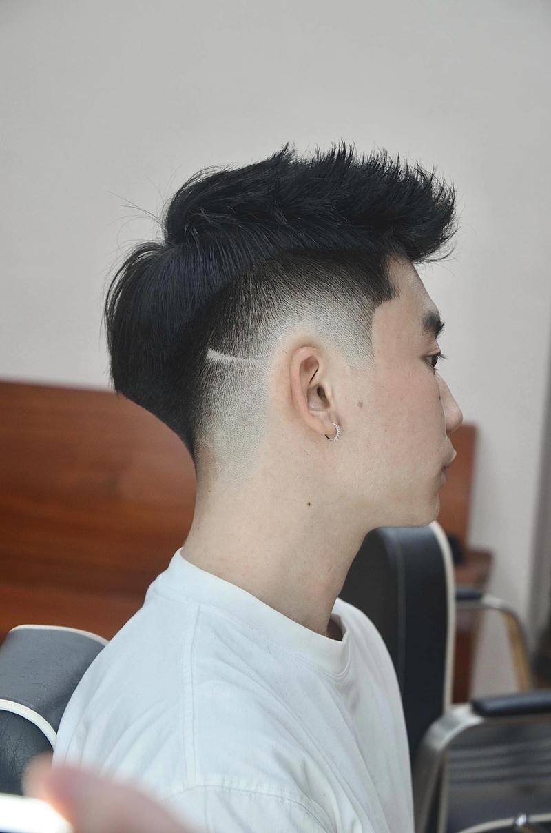 tóc ngắn nam đẹp cho mùa hè