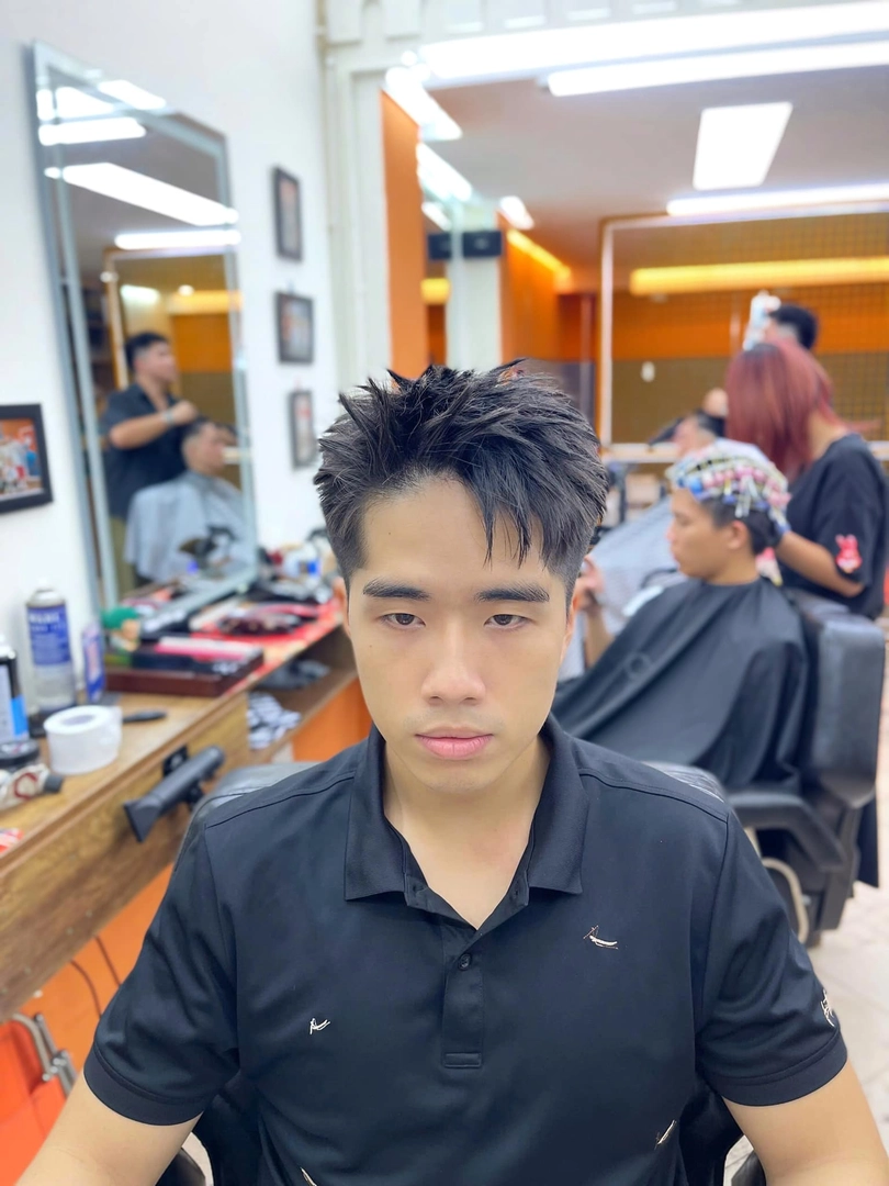 tóc side part 7 3 ngắn rủ
