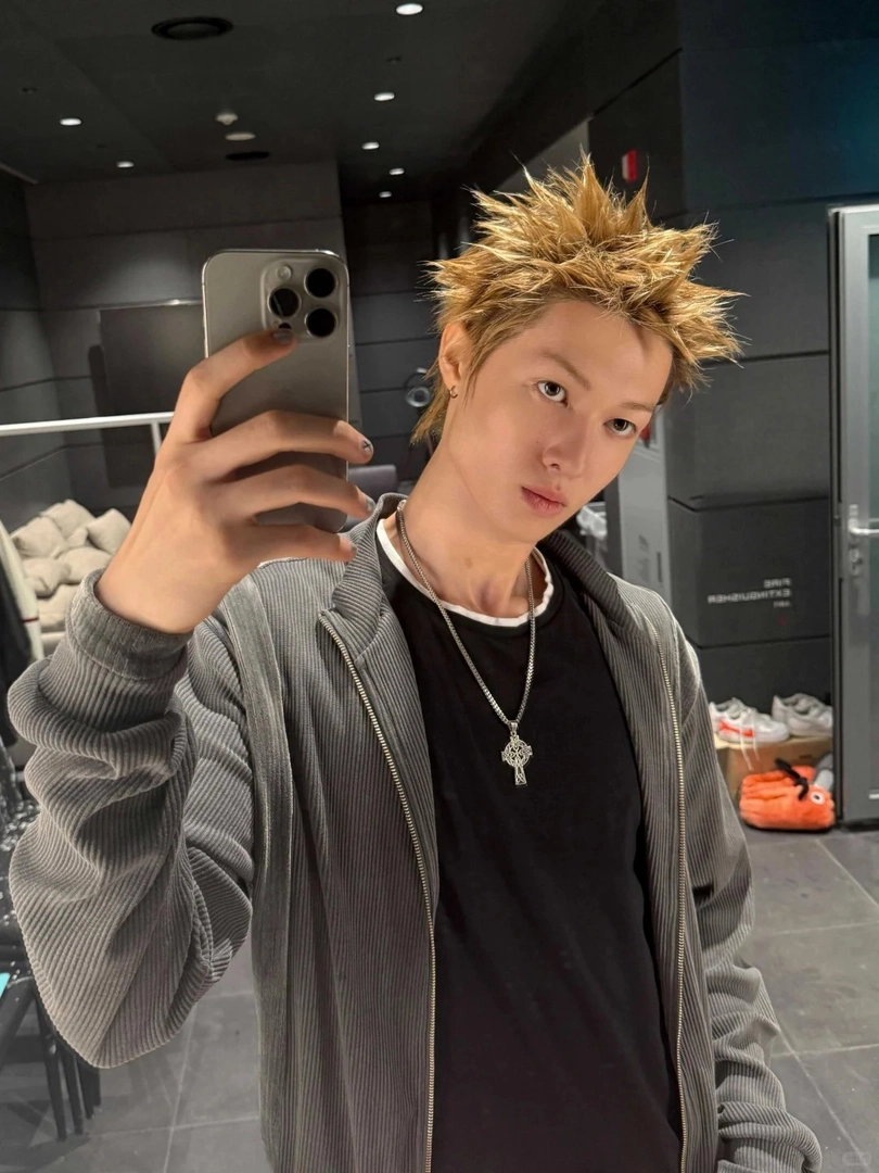tóc spiky dài