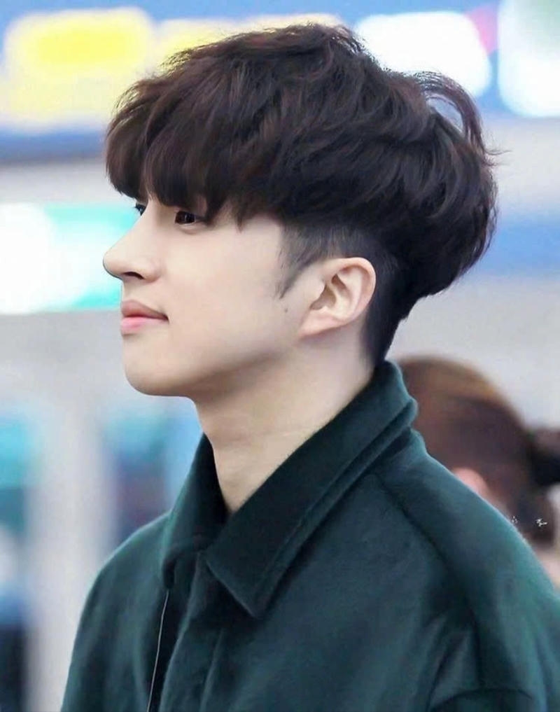 tóc two block uốn xoăn