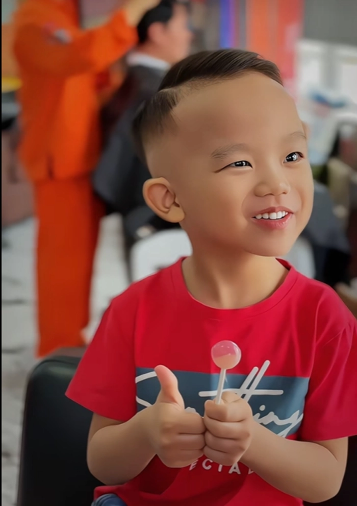 tóc undercut cho bé trai 5 tuổi
