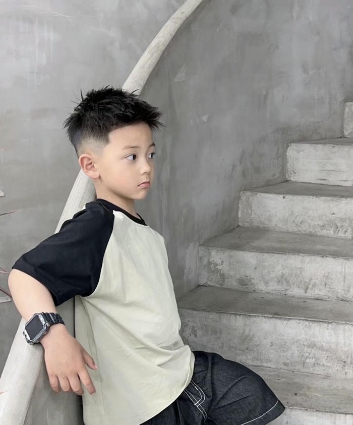 tóc undercut cho bé trai dễ thương