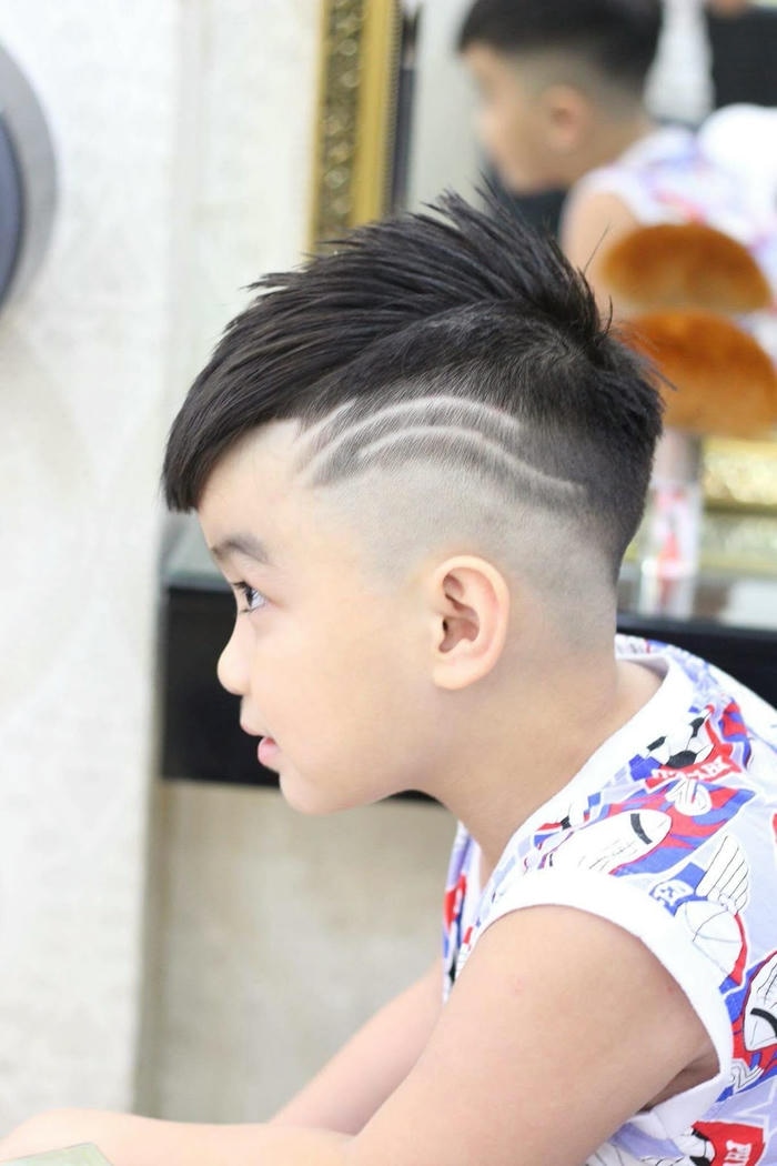 tóc undercut cho bé trai mát mẻ