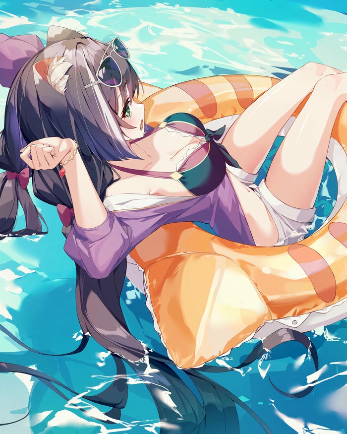 Anime bikini dễ thương tươi sáng