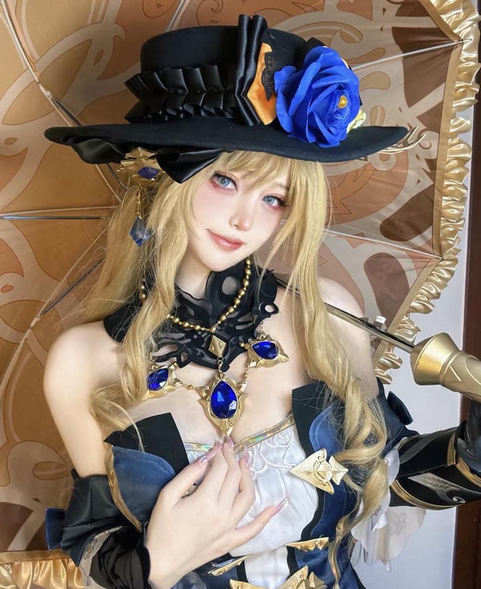 gái xinh cosplay anime nghệ thuật