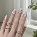 mẫu móng tay cô dâu đẹp