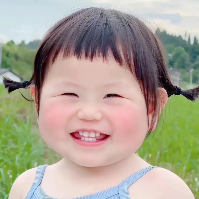 Tin nhắn đáng yêu với sticker mặt cười