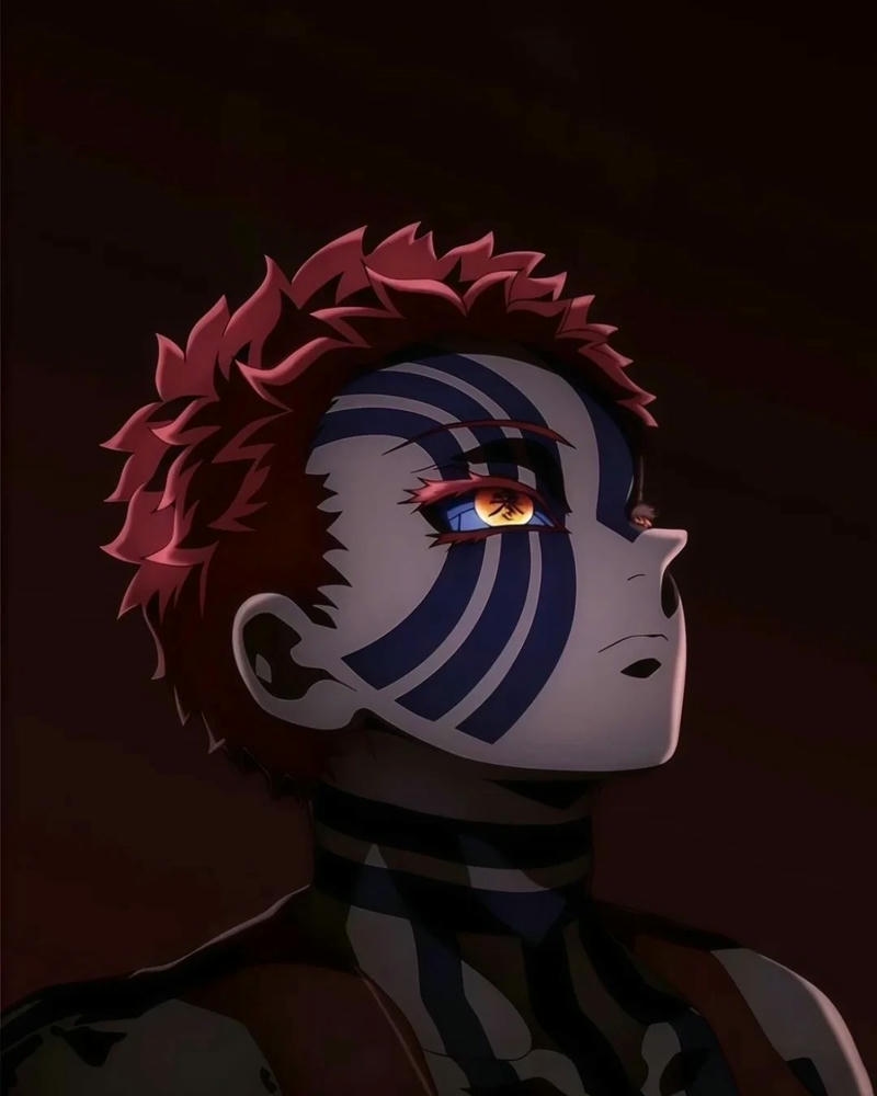 Ảnh Akaza góc nghiêng trong bóng tối đầy bí ẩn