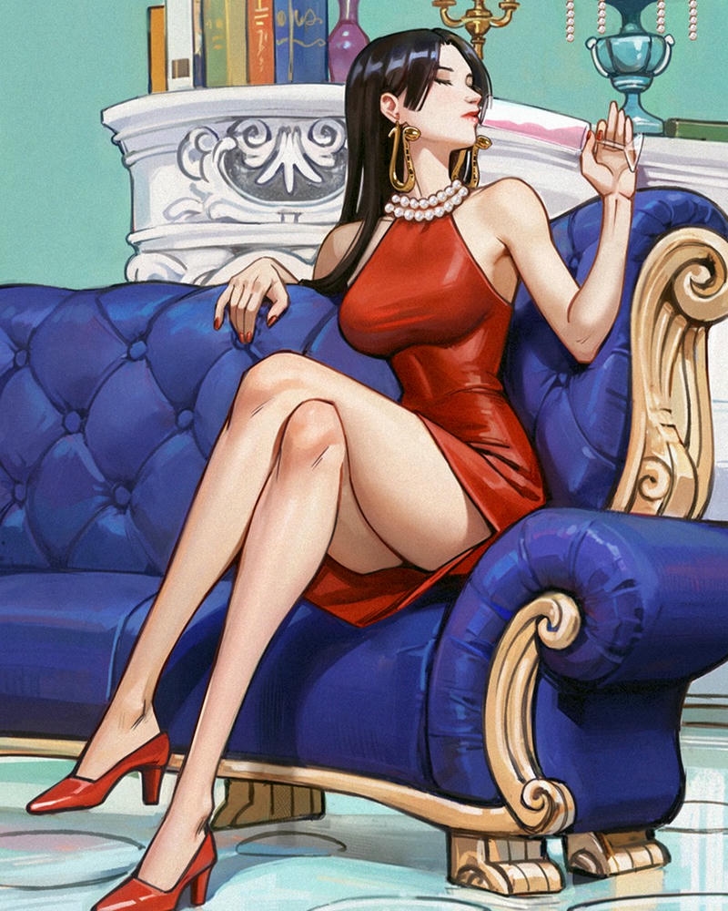 Ảnh Boa Hancock ngồi ghế sofa xanh sang trọng quý phái