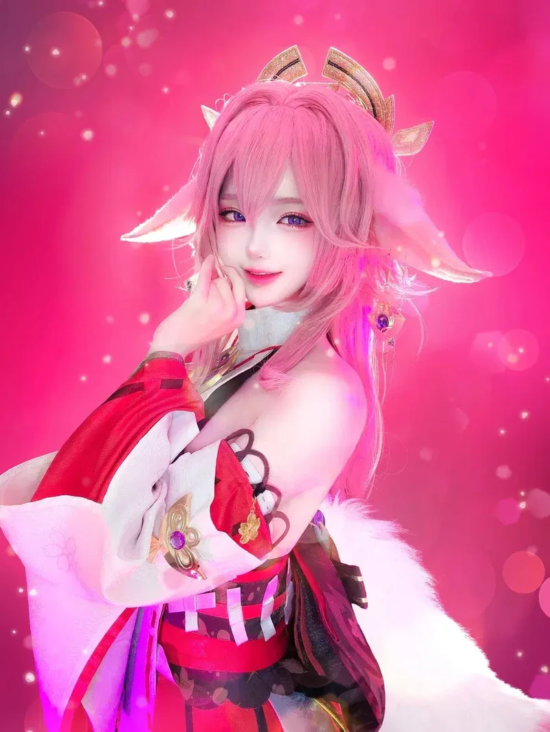 Ảnh cosplay Yae Miko yêu kiều mê hoặc