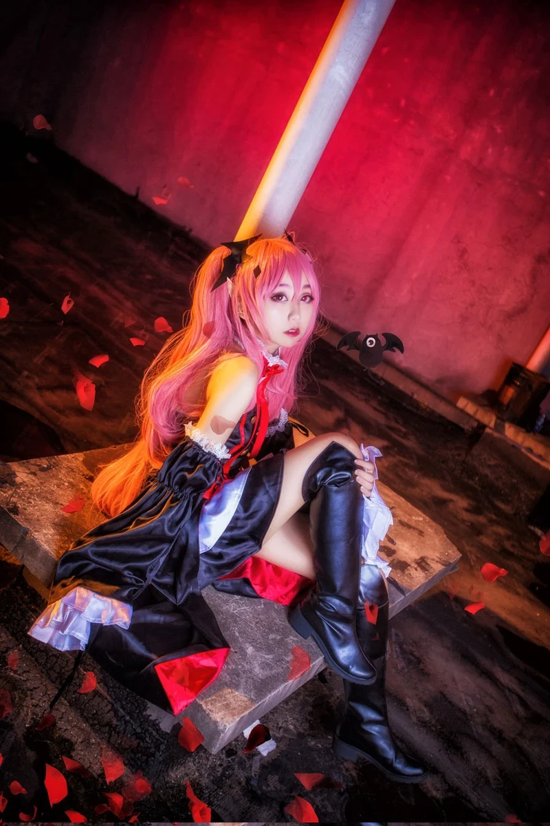 Ảnh cosplay gái xinh kiều diễm cuốn hút
