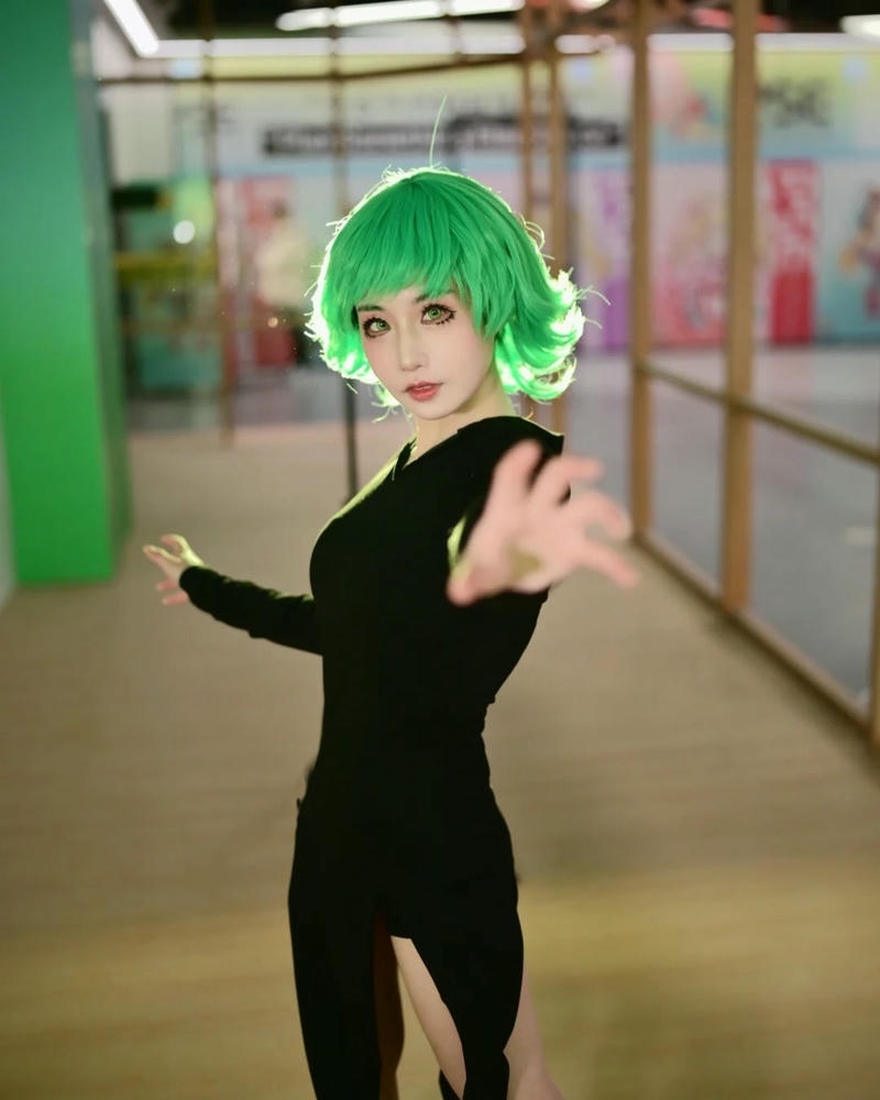 Bão tố tatsumaki dang tay múa võ thuật rất đẹp