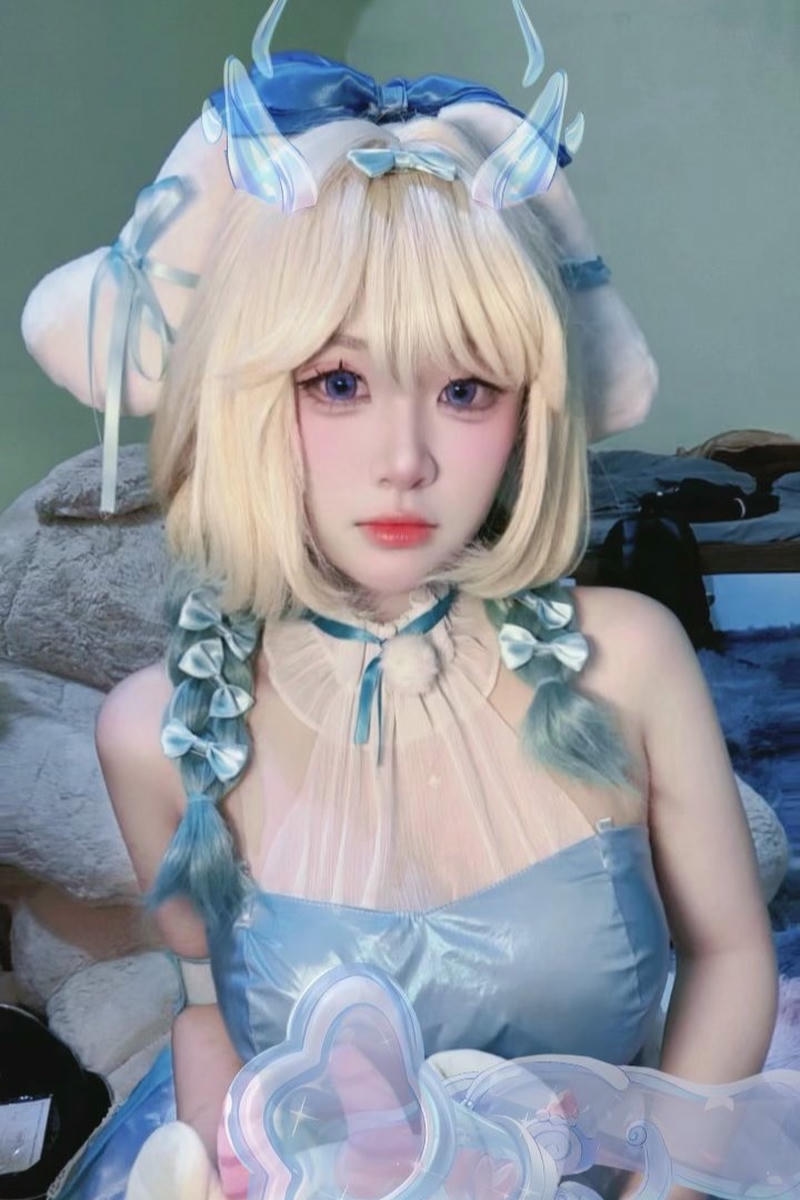 Cosplay Liên Quân thu hút mọi ánh nhìn bằng biểu cảm tự nhiên