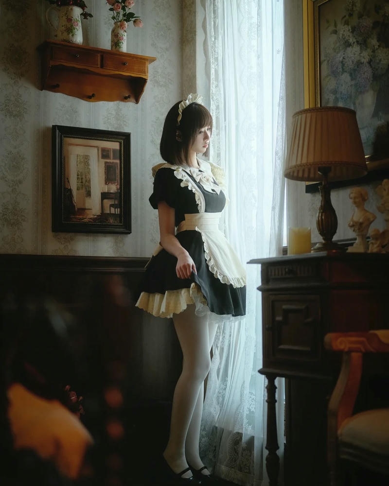 Cosplay hầu gái mang đến phong cách phục vụ thật nhẹ nhàng