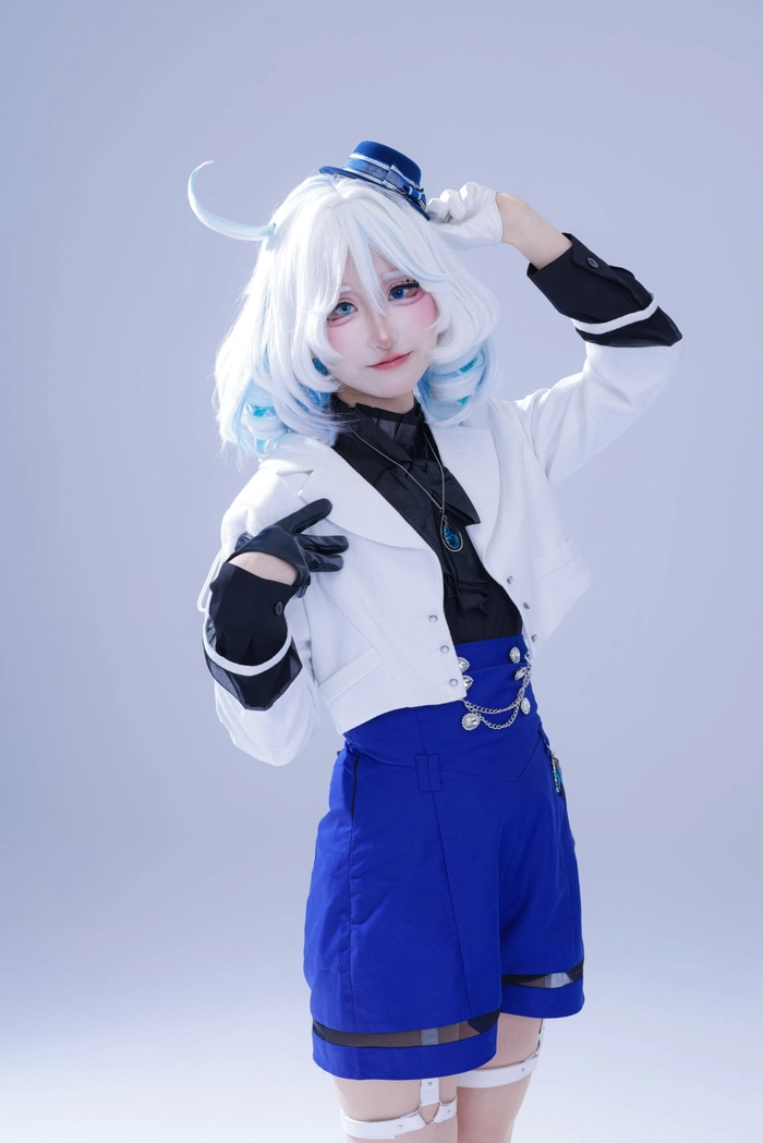Furina cosplay nổi bật với tạo hình ấn tượng nhất