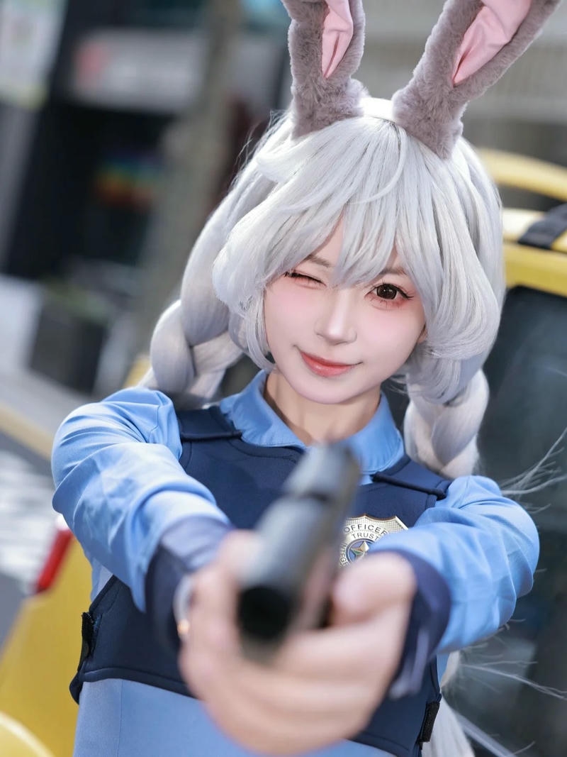 Gái xinh cosplay mang lại phong thái trẻ trung đầy sức sống mới