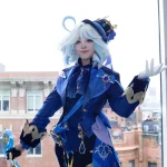Hình cosplay Furina sexy dịu dàng quyến rũ