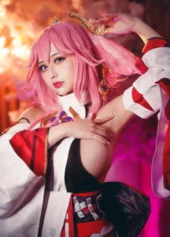 258+ ảnh Yae Miko cosplay cực đẹp khiến fan Genshin say mê - Featured post in Ảnh cosplay