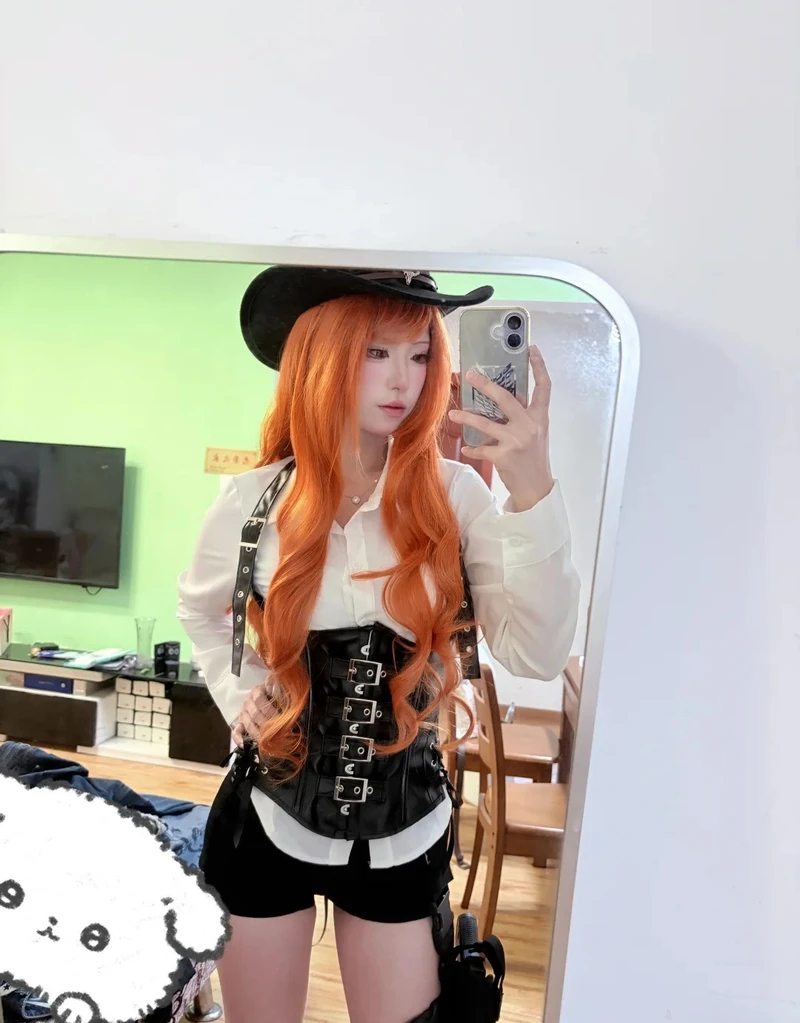 Hình cosplay anime Nami với tạo hình chân thực