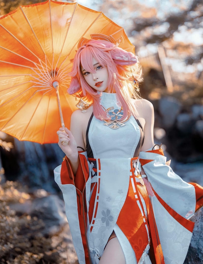 Hình cosplay anime nữ mang phong cách dễ thương hiện đại