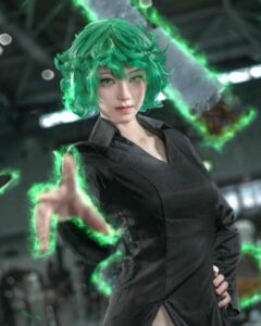 Hóa trang tatsumaki bao quanh bởi tia sét màu xanh