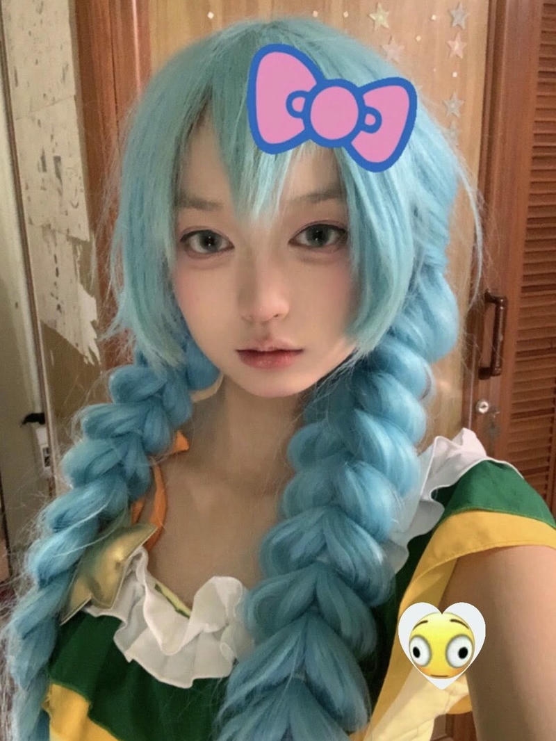 Skin liên quân violet tiệc bãi biển súng nước năng động