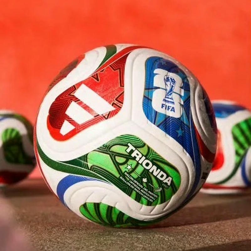 Hình ảnh avatar bóng đá đẹp Messi ăn burger vui